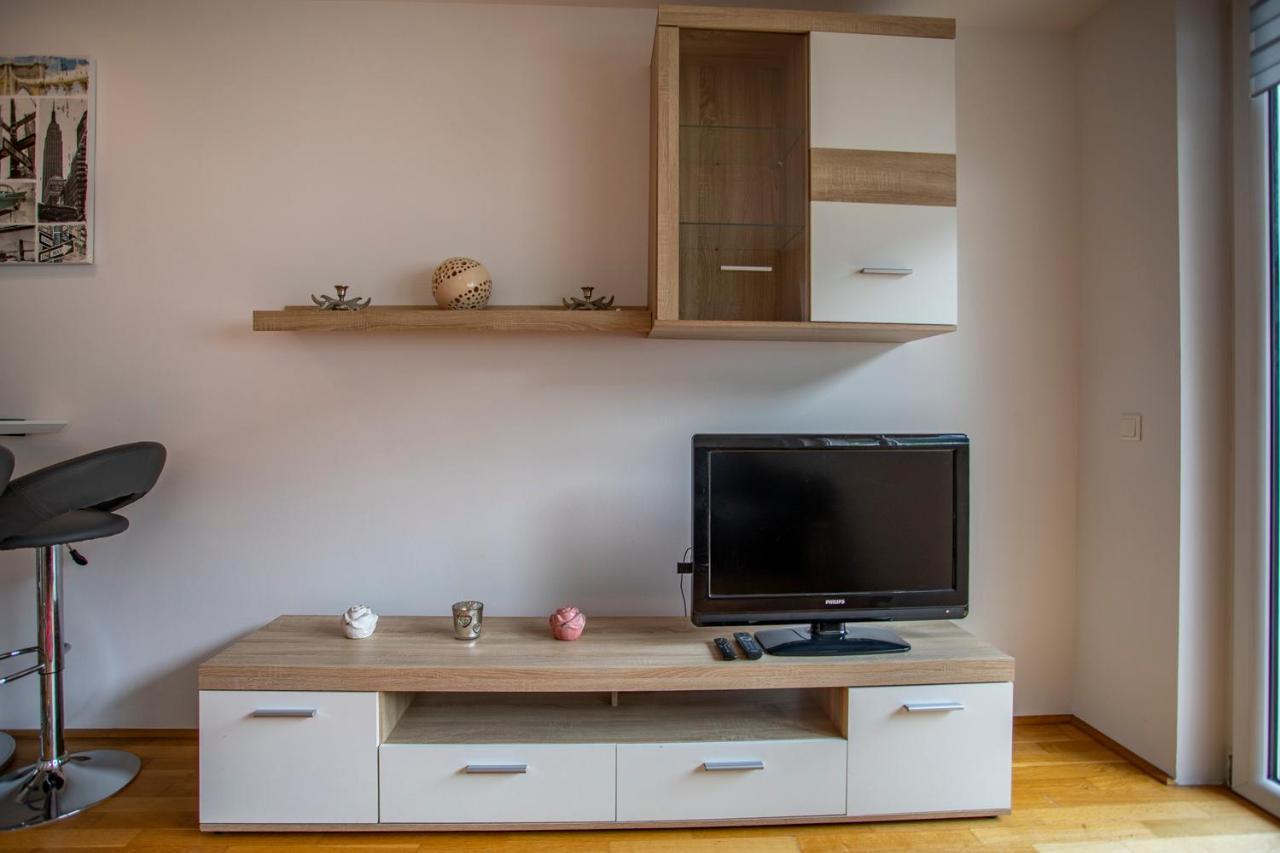 Apartment Central Fulpmes + Free Parking Spot 外观 照片